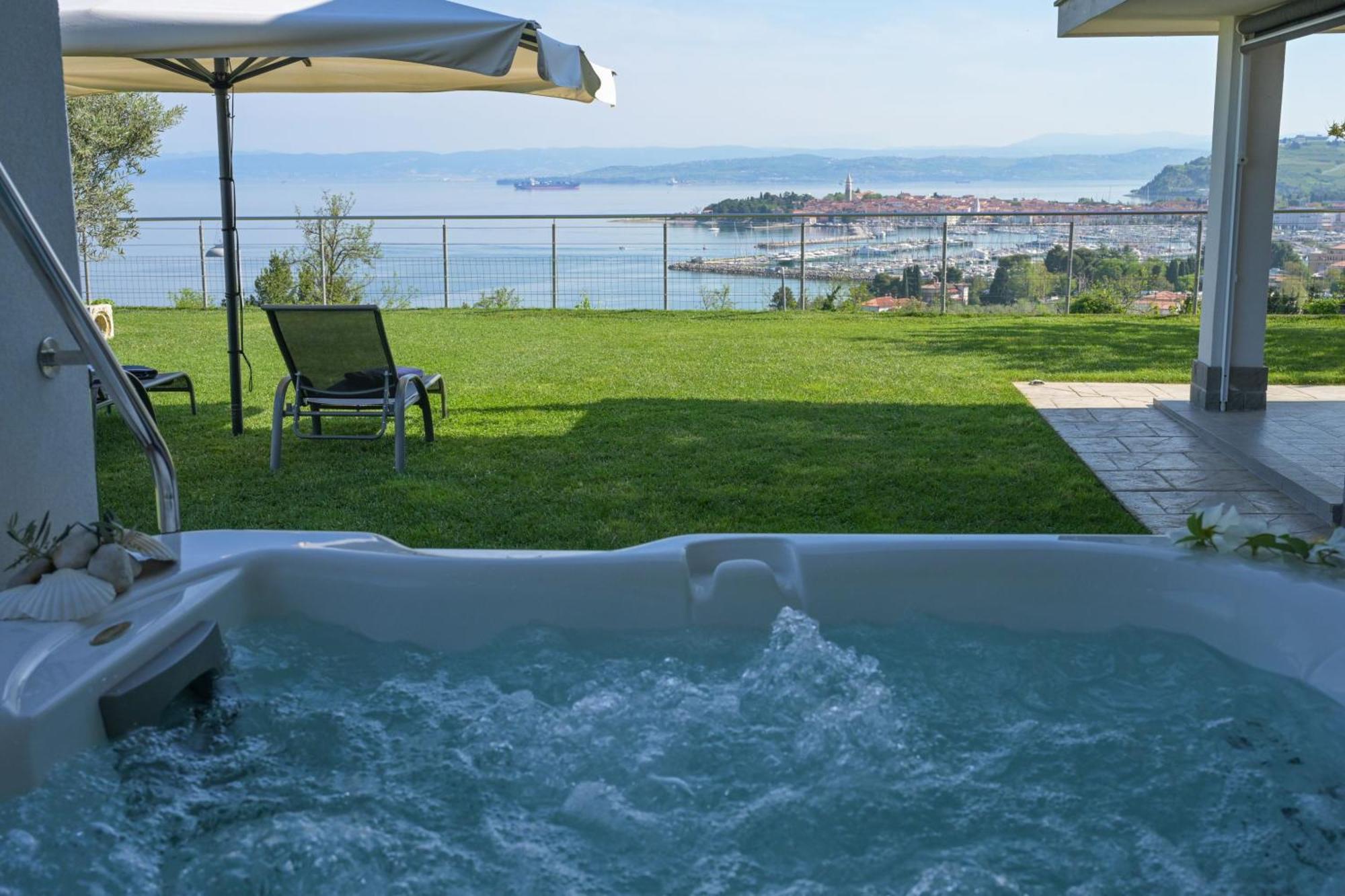 Apartma Bellavista Izola Exteriör bild